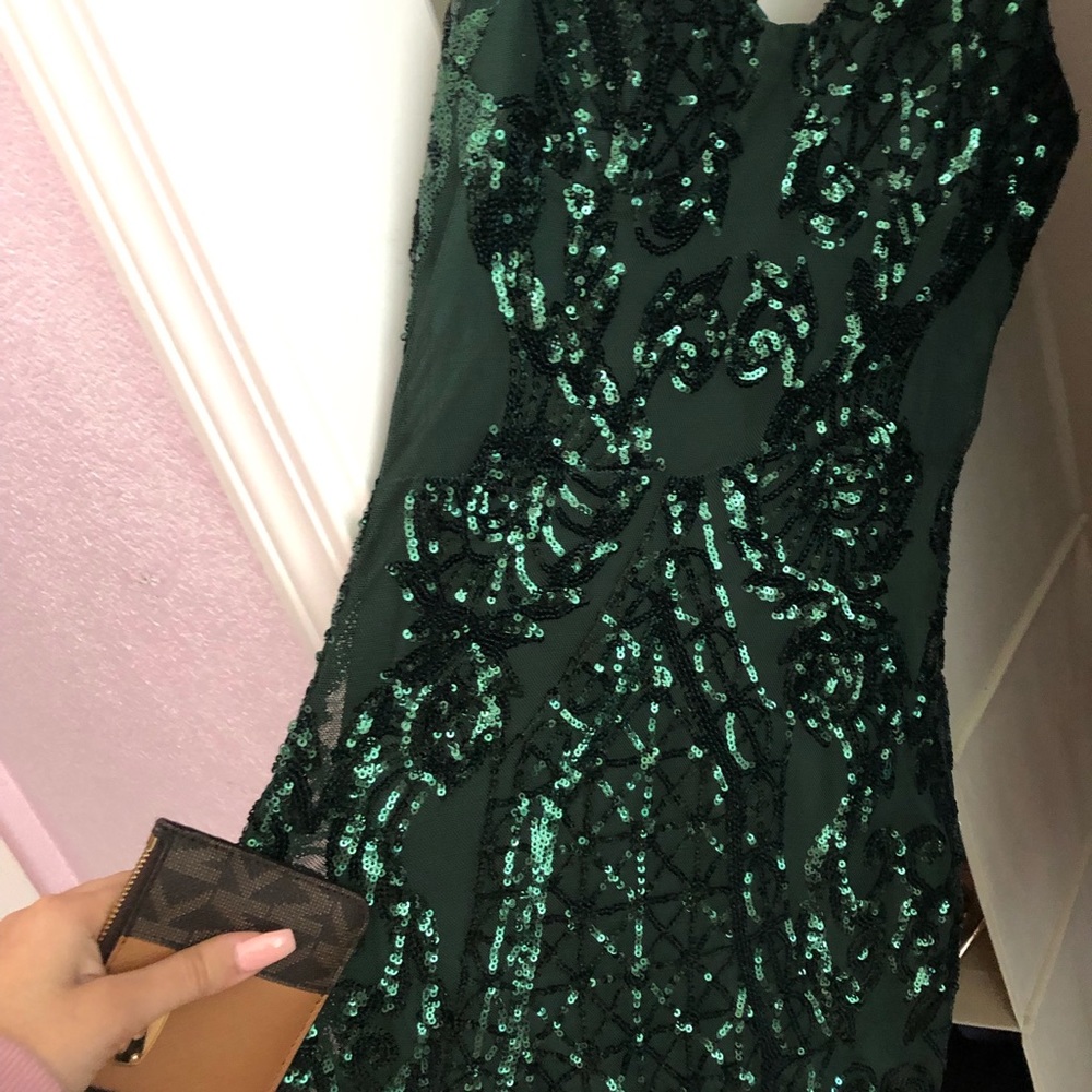 emerald green mermaid prom dress - Picture 4 of 4